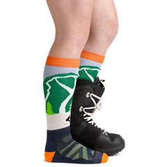 Kid's Over-The-Calf Pow Cow Midweight Ski & Snowboard Socks (Green)