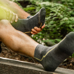 ZZ-NB_Men's Quarter Hiker Midweight Hiking Socks (Taupe)