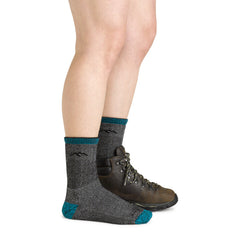 Women's Micro Crew Mountaineering Heavyweight Hiking Socks (Midnight)